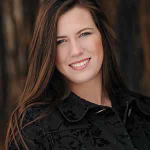 Meet your Posher, Becka